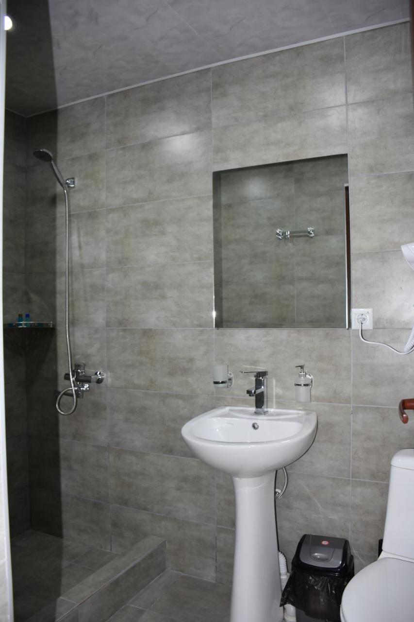 Nikala'S House Hotel Borjomi Ngoại thất bức ảnh