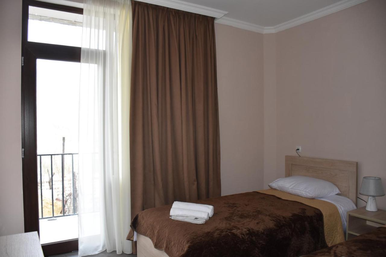 Nikala'S House Hotel Borjomi Ngoại thất bức ảnh