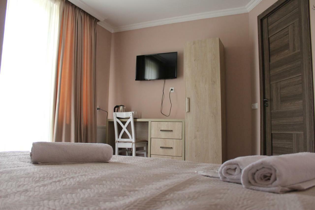 Nikala'S House Hotel Borjomi Ngoại thất bức ảnh